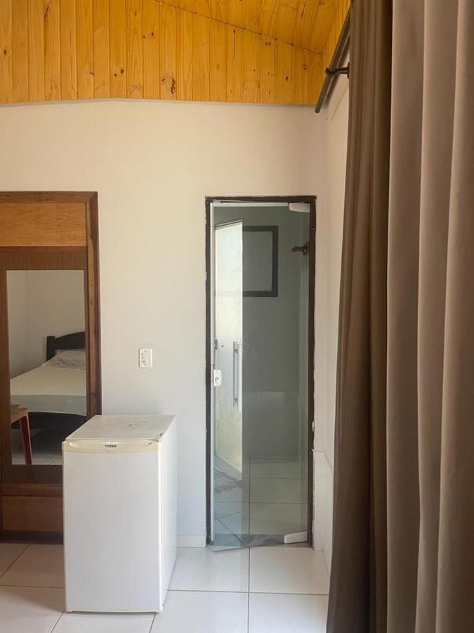 Suites Lesther Ubatuba Eksteriør billede