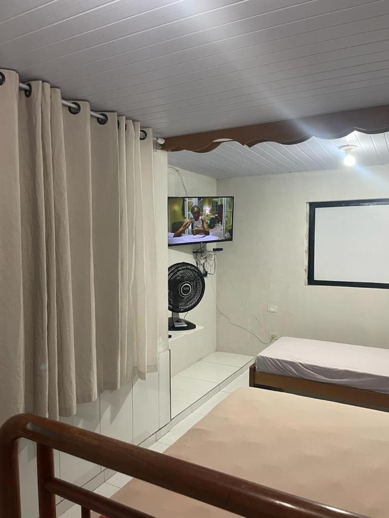 Suites Lesther Ubatuba Eksteriør billede
